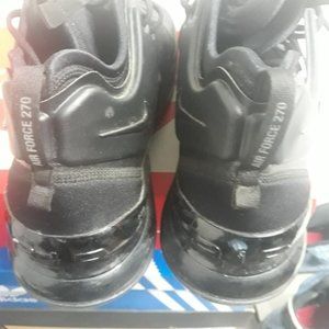 AirForce 270 Tennis shoes